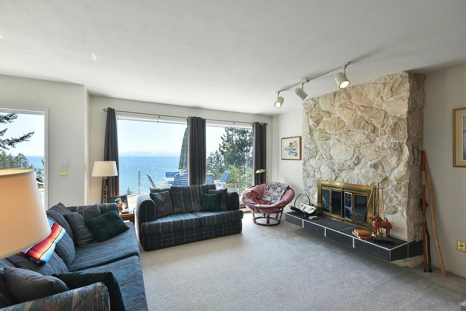 









7297


Belle

Road,
Sechelt,




BC
V7Z 0T3

