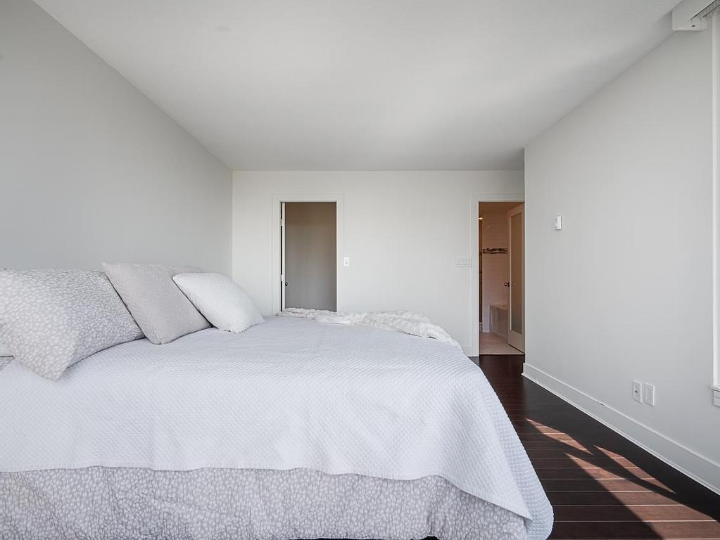 









5425


Yew

Street, 903,
Vancouver,




BC
V6M 3X7

