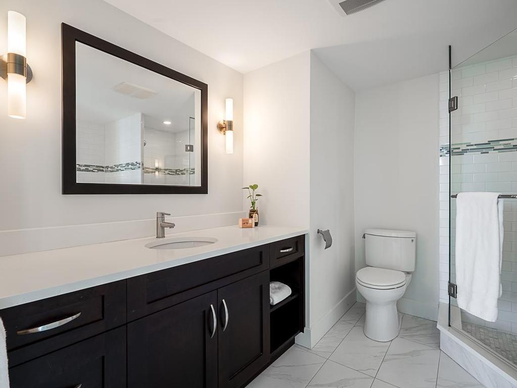 









5425


Yew

Street, 903,
Vancouver,




BC
V6M 3X7

