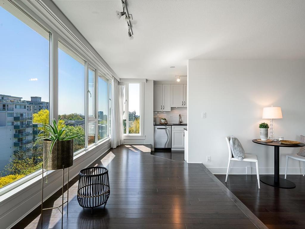 









5425


Yew

Street, 903,
Vancouver,




BC
V6M 3X7

