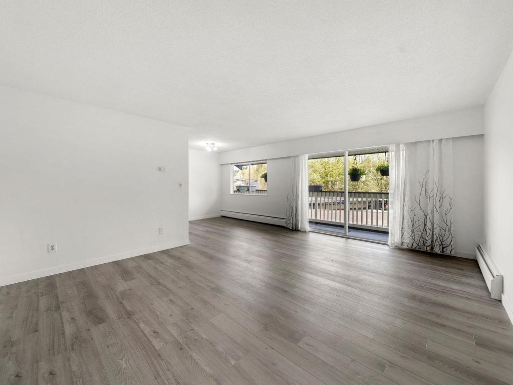 









834


Premier

Street, 15,
North Vancouver,




BC
V7J 2G9

