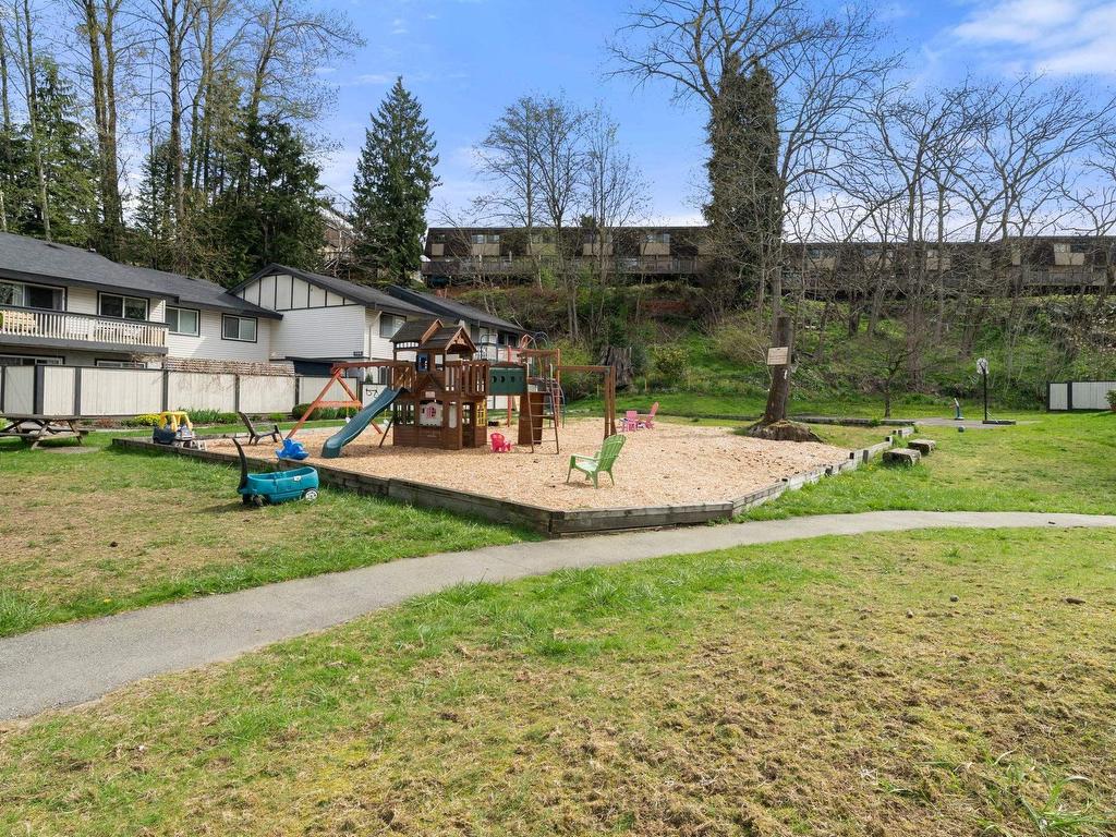 









834


Premier

Street, 15,
North Vancouver,




BC
V7J 2G9

