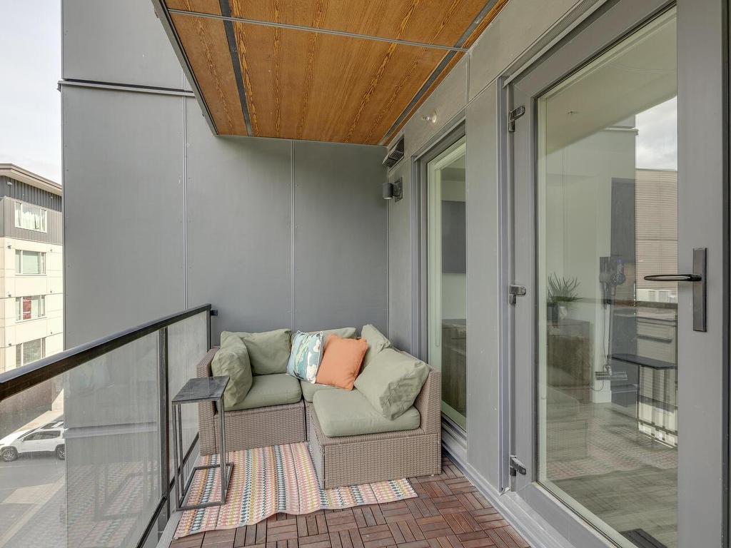 









38013


Third

Avenue, 401,
Squamish,




BC
V8B 0Z8

