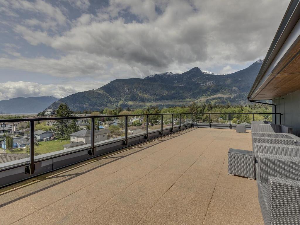 









38013


Third

Avenue, 401,
Squamish,




BC
V8B 0Z8


