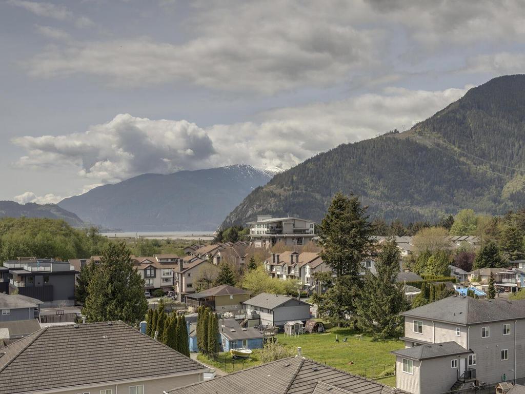 









38013


Third

Avenue, 401,
Squamish,




BC
V8B 0Z8

