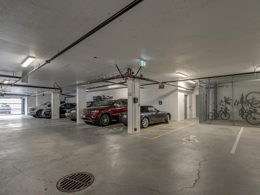 









38013


Third

Avenue, 401,
Squamish,




BC
V8B 0Z8

