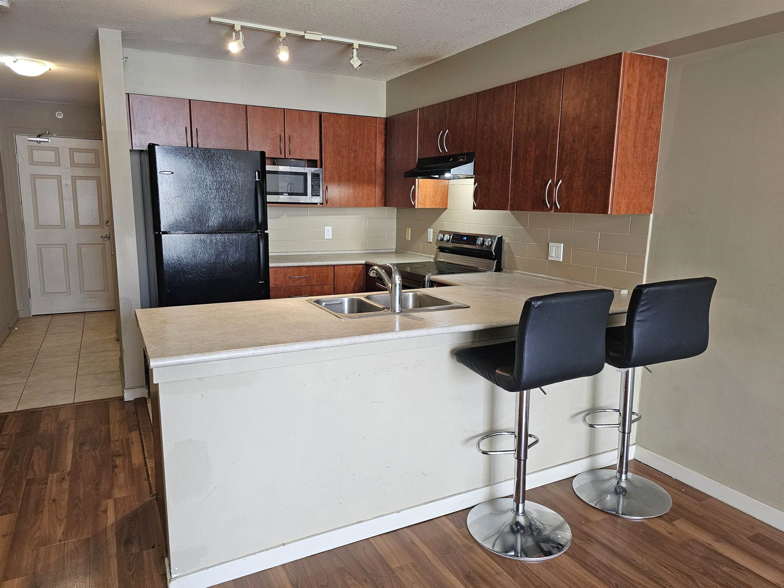 









40437


Tantalus

Road, 427,
Squamish,




BC
V0N 1T0

