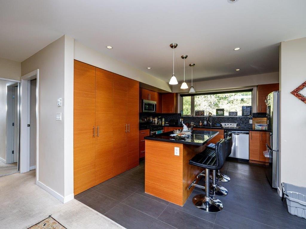









2832


Capilano

Road, PH1,
North Vancouver,




BC
V7R 4H5

