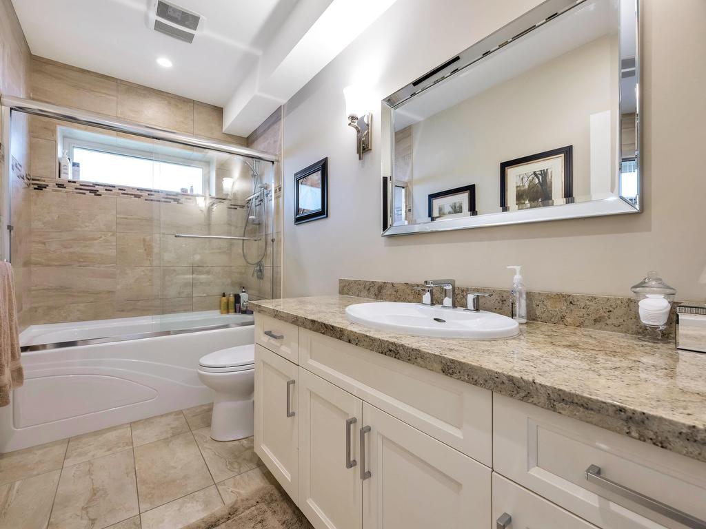 









20282


Wharf

Street,
Maple Ridge,




BC
V2X 1A3

