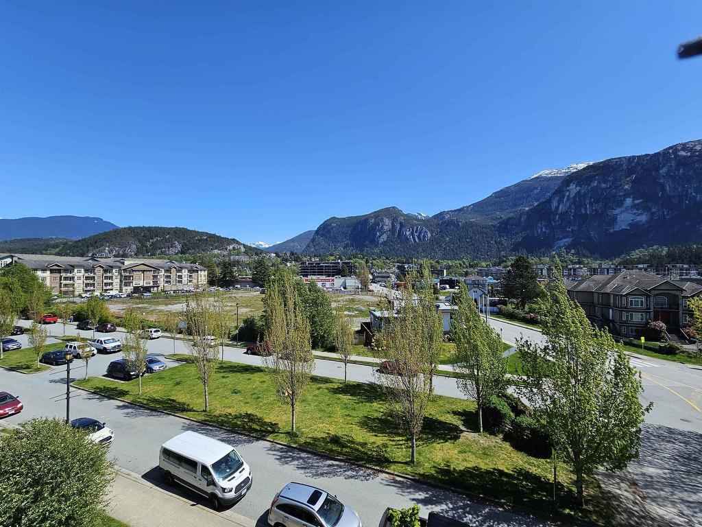 









1203


Pemberton

Avenue, 401,
Squamish,




BC
V8B 0J7

