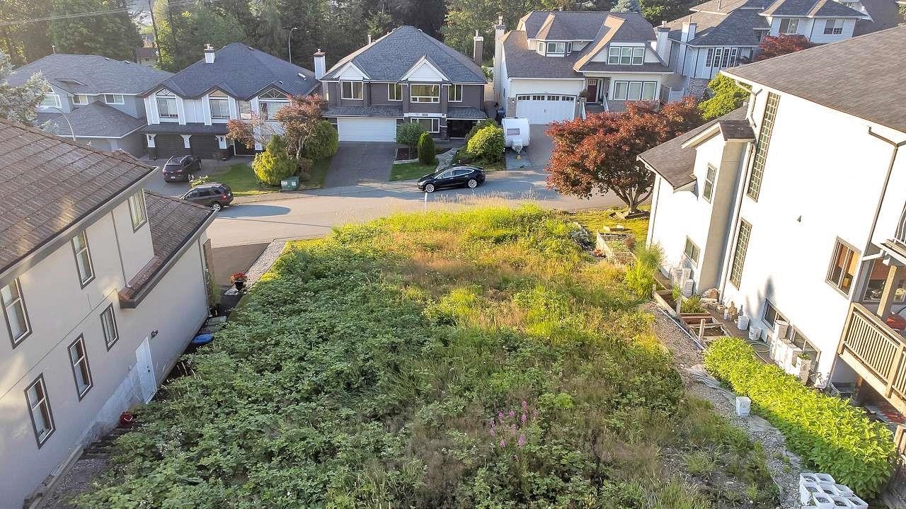 









2658


Klassen

Court,
Port Coquitlam,







BC
V3C 5Y8

