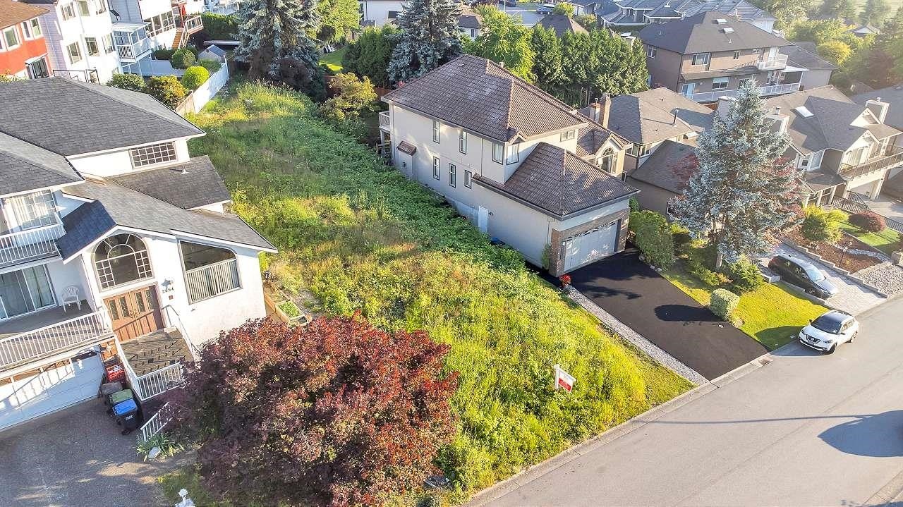 









2658


Klassen

Court,
Port Coquitlam,







BC
V3C 5Y8

