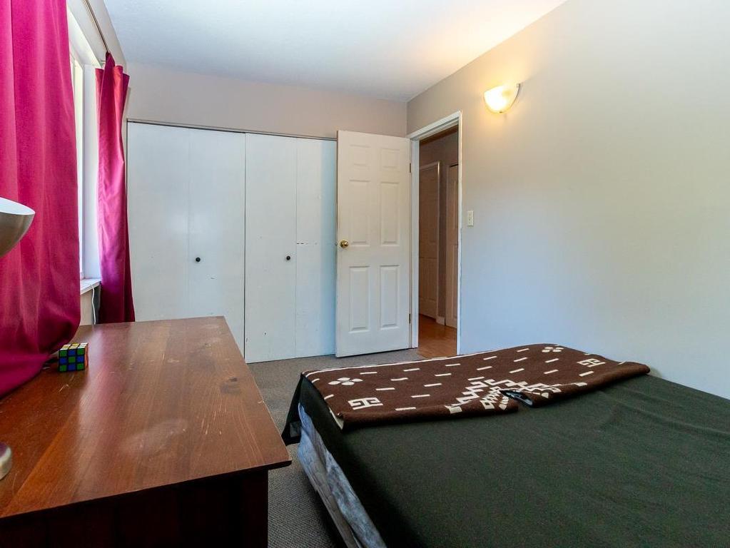 









38227


Hemlock

Avenue,
Squamish,




BC
V8B 0X1

