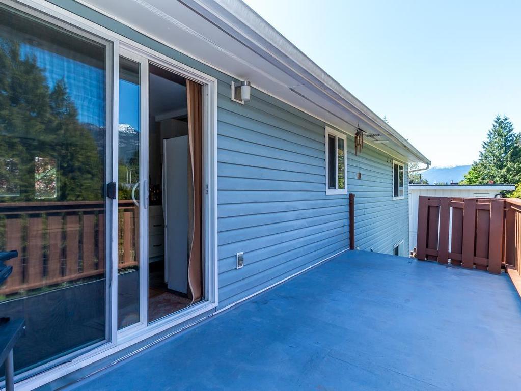 









38227


Hemlock

Avenue,
Squamish,




BC
V8B 0X1

