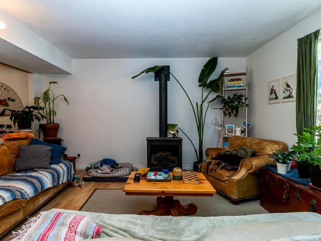 









38227


Hemlock

Avenue,
Squamish,




BC
V8B 0X1

