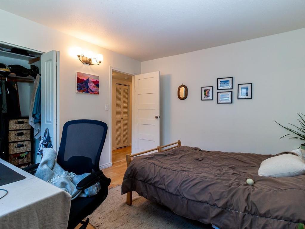 









38227


Hemlock

Avenue,
Squamish,




BC
V8B 0X1

