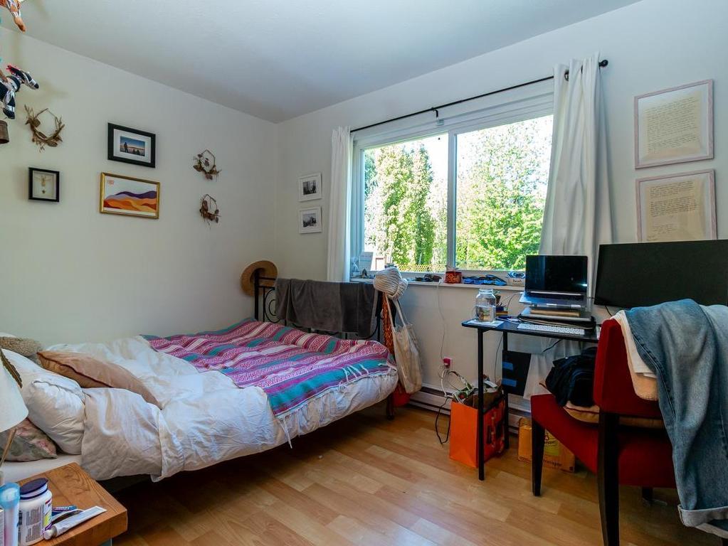 









38227


Hemlock

Avenue,
Squamish,




BC
V8B 0X1

