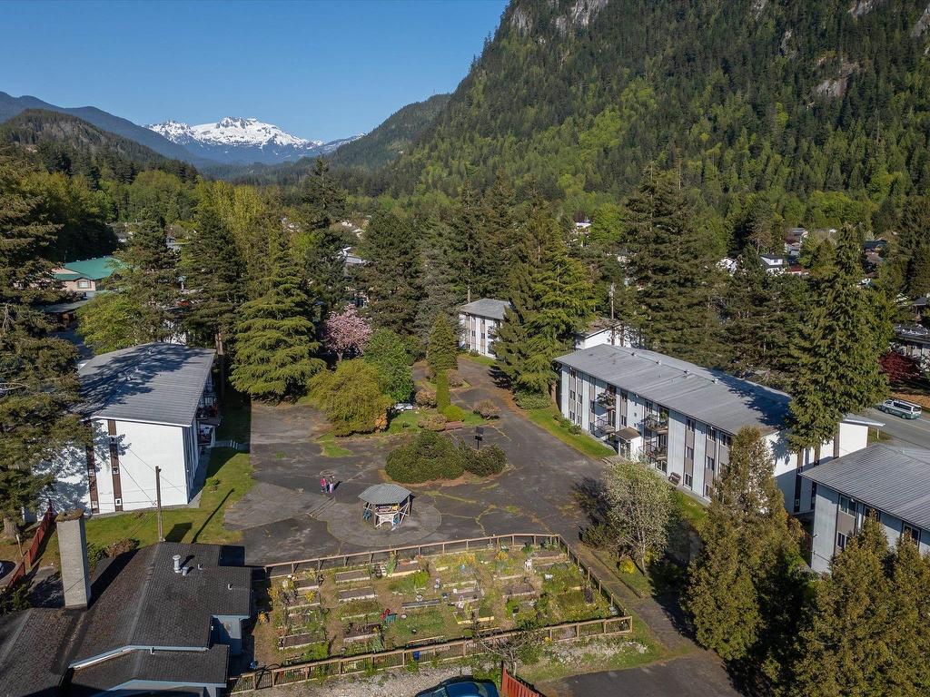 









38175


Westway

Avenue, 33,
Squamish,




BC
V8B 0Y4

