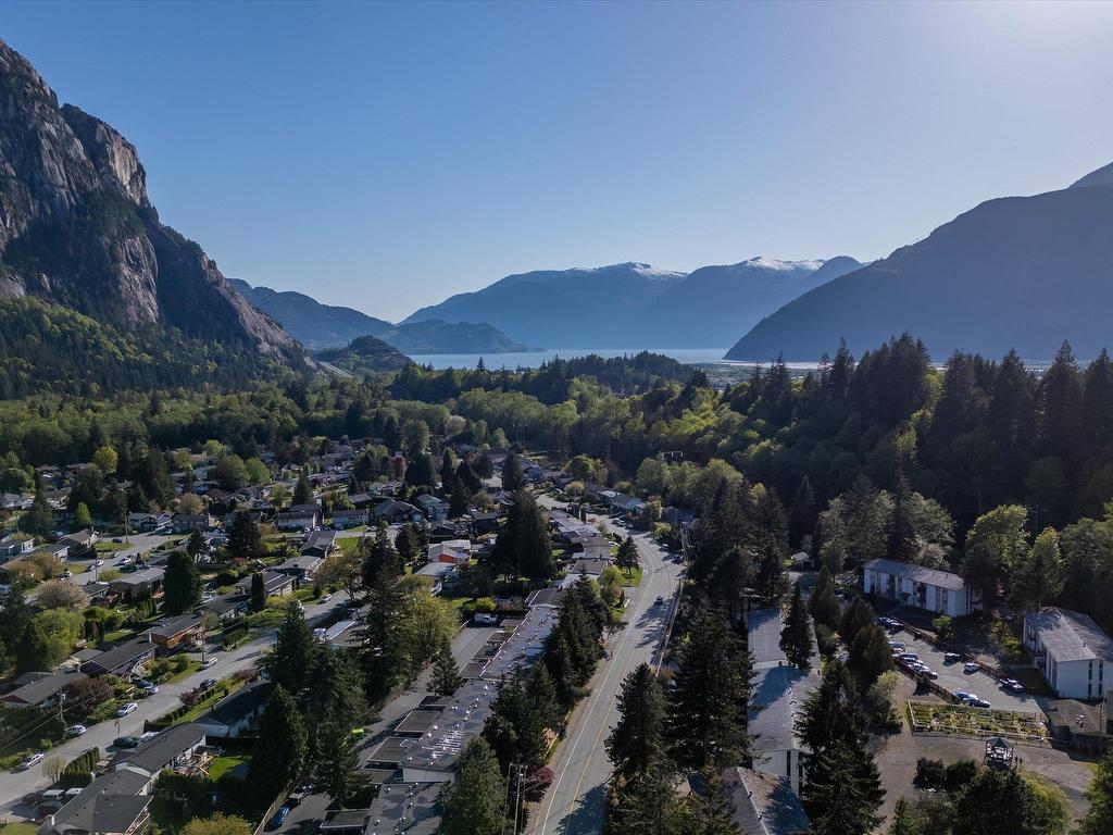 









38175


Westway

Avenue, 33,
Squamish,




BC
V8B 0Y4

