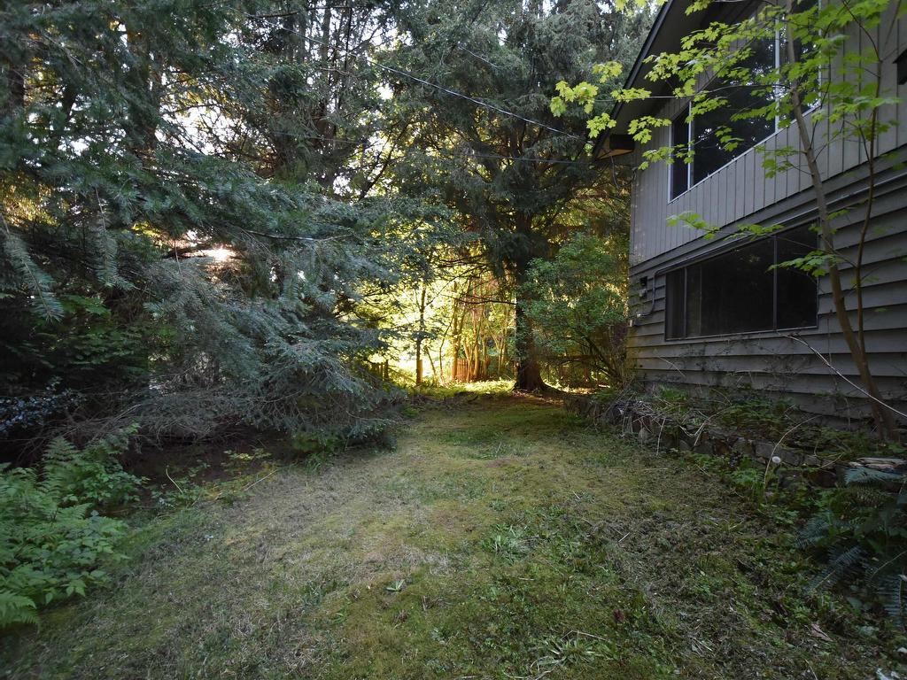 









2240


Oldershaw

Road,
Roberts Creek,




BC
V0N 2W5

