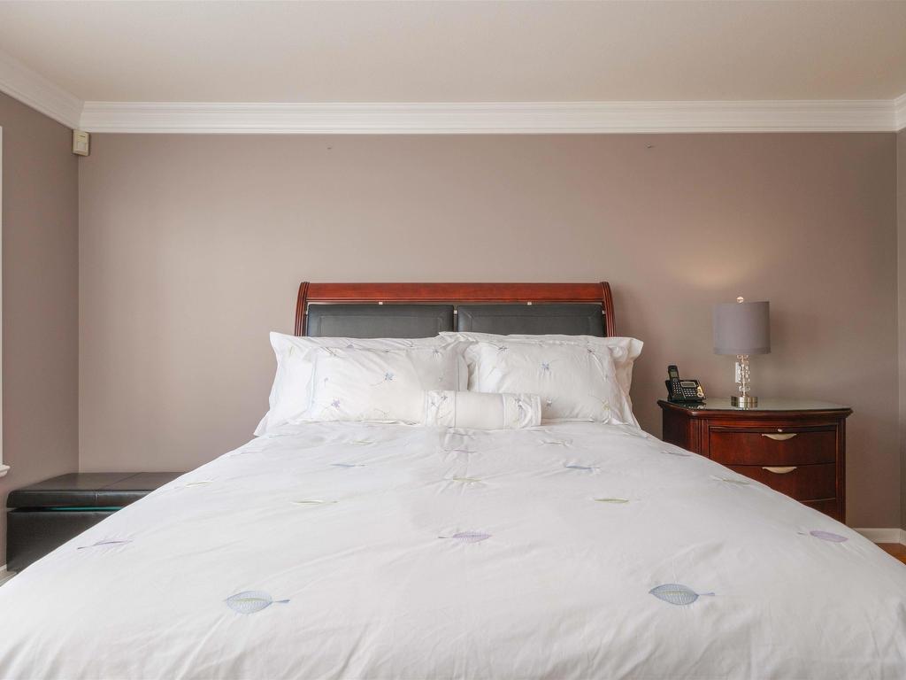 









288


6th

Street East, 209,
North Vancouver,




BC
V7L 1P5

