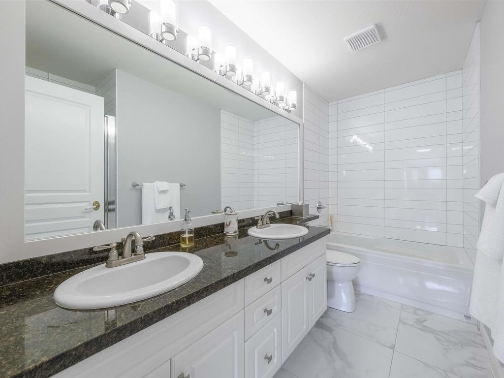 









288


6th

Street East, 209,
North Vancouver,




BC
V7L 1P5

