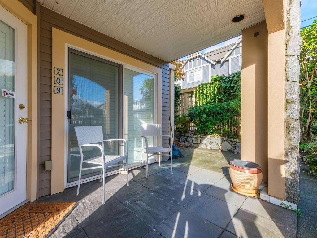 









288


6th

Street East, 209,
North Vancouver,




BC
V7L 1P5


