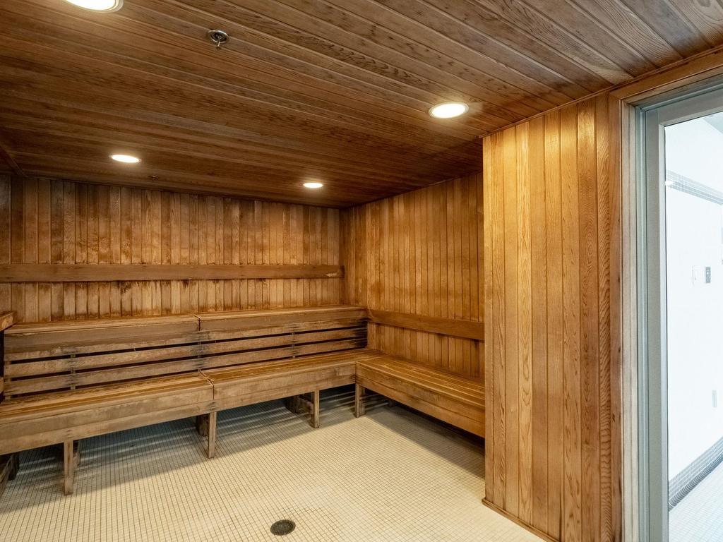 









689


Abbott

Street, 2107,
Vancouver,




BC
V6B 0J2

