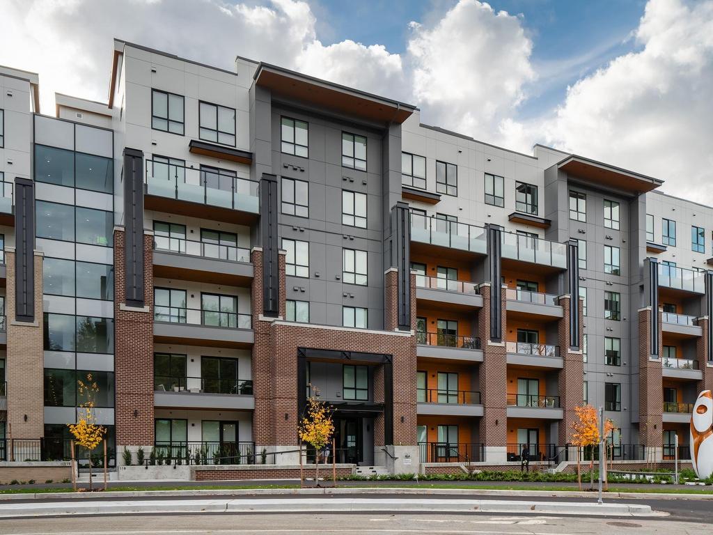 









55


Klahanie

Drive, 410,
Port Moody,




BC
V3H 0M9

