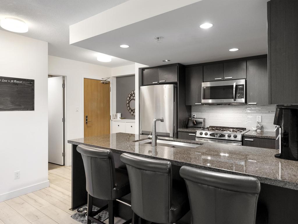 









2200


Douglas

Road, 302,
Burnaby,




BC
V5C 0G8

