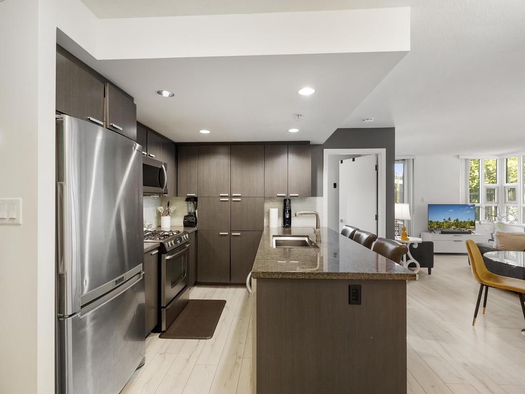 









2200


Douglas

Road, 302,
Burnaby,




BC
V5C 0G8

