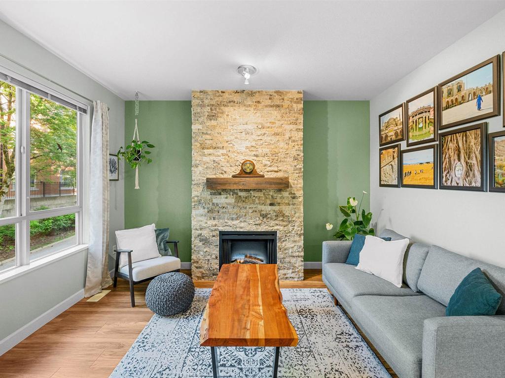 









100


Klahanie

Drive, 77,
Port Moody,




BC
V3H 5K3

