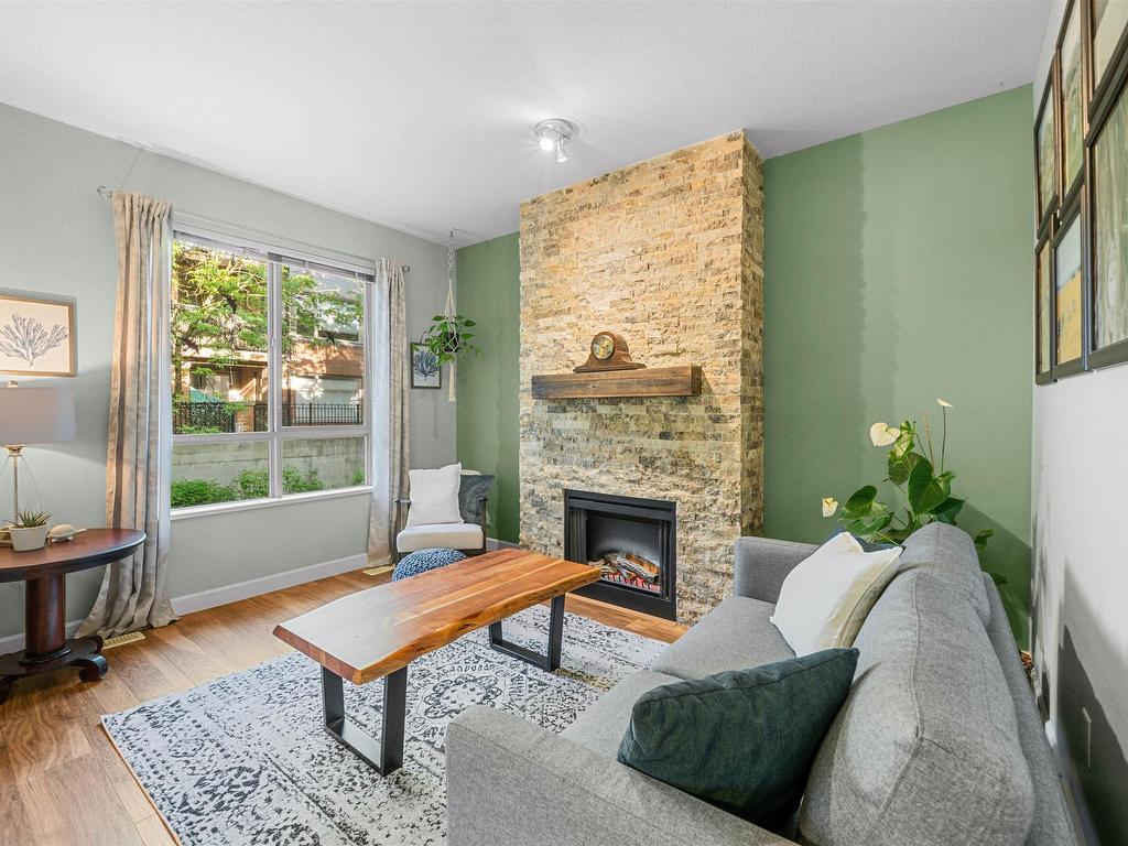 









100


Klahanie

Drive, 77,
Port Moody,




BC
V3H 5K3

