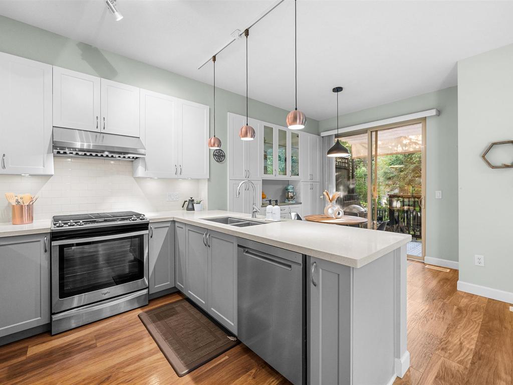 









100


Klahanie

Drive, 77,
Port Moody,




BC
V3H 5K3

