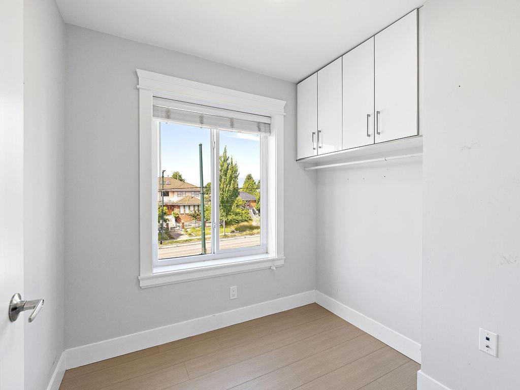 









2430


41

Street East, 1,
Vancouver,




BC
V5R 2W4

