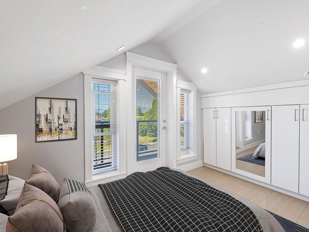 









2430


41

Street East, 1,
Vancouver,




BC
V5R 2W4

