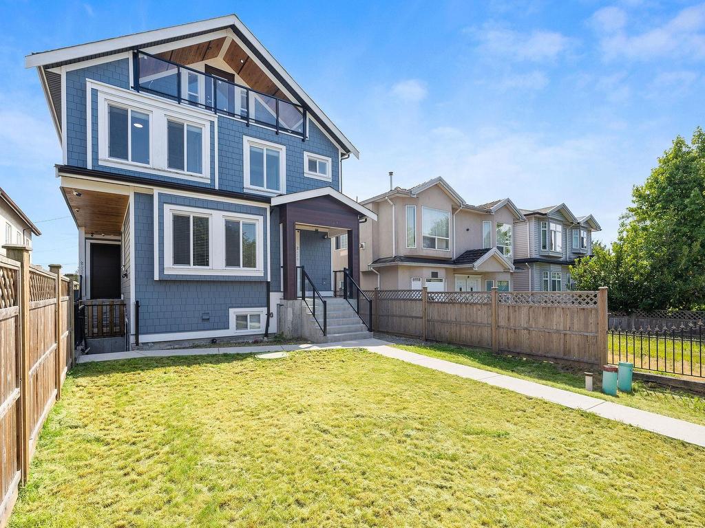 









2430


41

Street East, 1,
Vancouver,




BC
V5R 2W4

