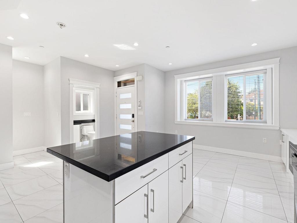 









2430


41

Street East, 1,
Vancouver,




BC
V5R 2W4

