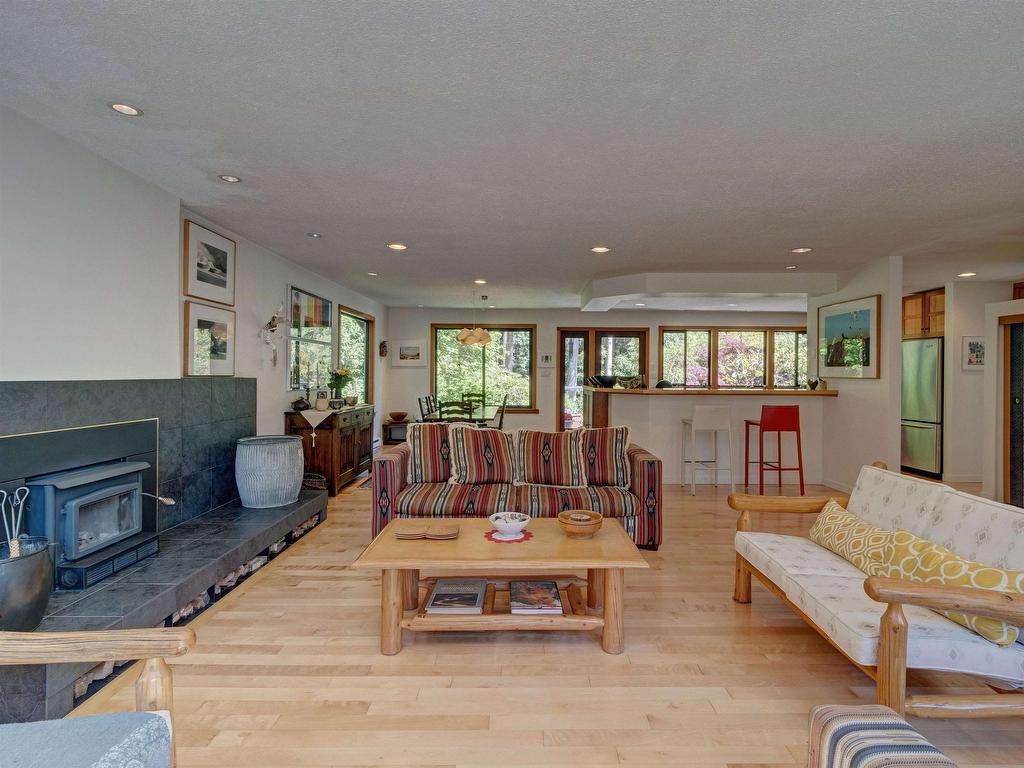 









1506


Henderson

Avenue,
Roberts Creek,




BC
V0N 2W2

