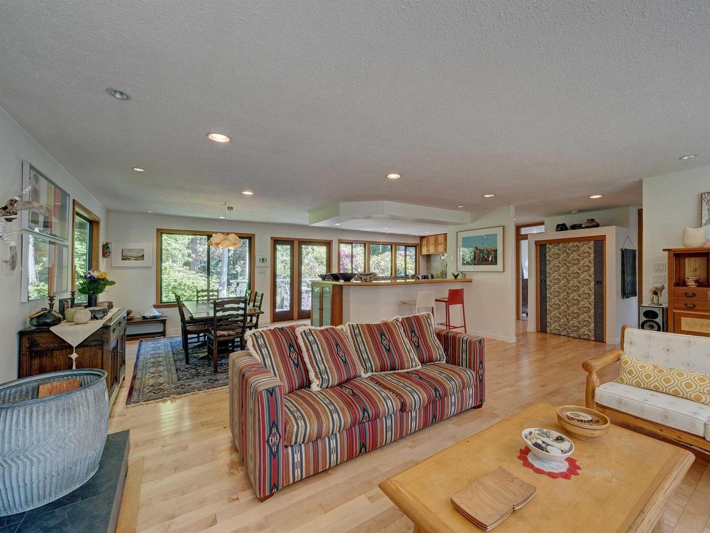 









1506


Henderson

Avenue,
Roberts Creek,




BC
V0N 2W2


