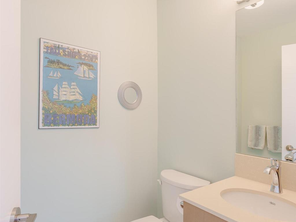 









5978


Beachgate

Lane,
Sechelt,




BC
V7Z 0S2

