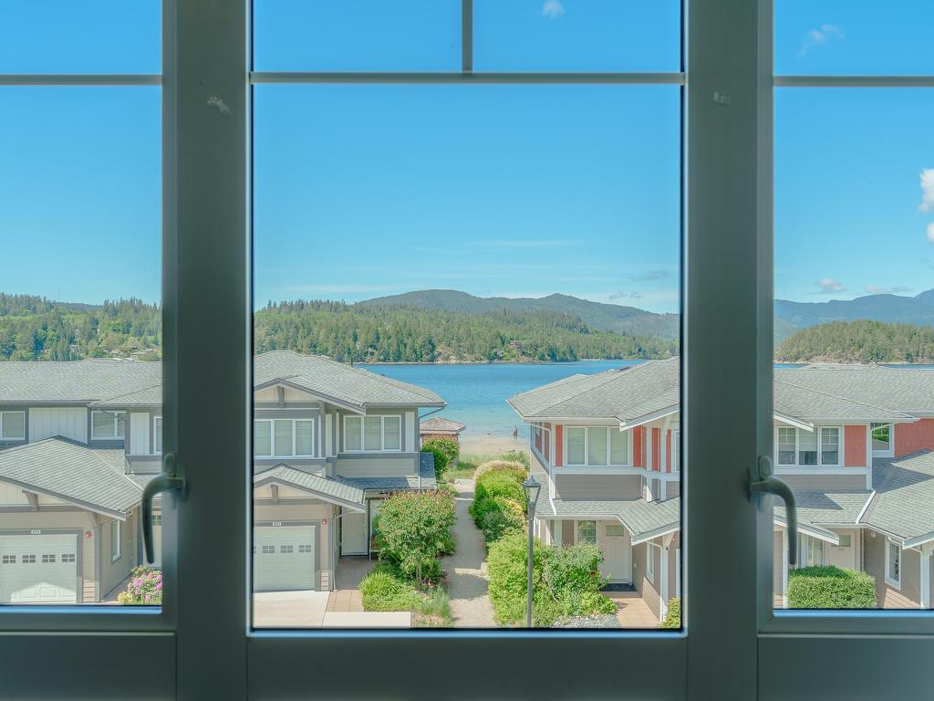 









5978


Beachgate

Lane,
Sechelt,




BC
V7Z 0S2

