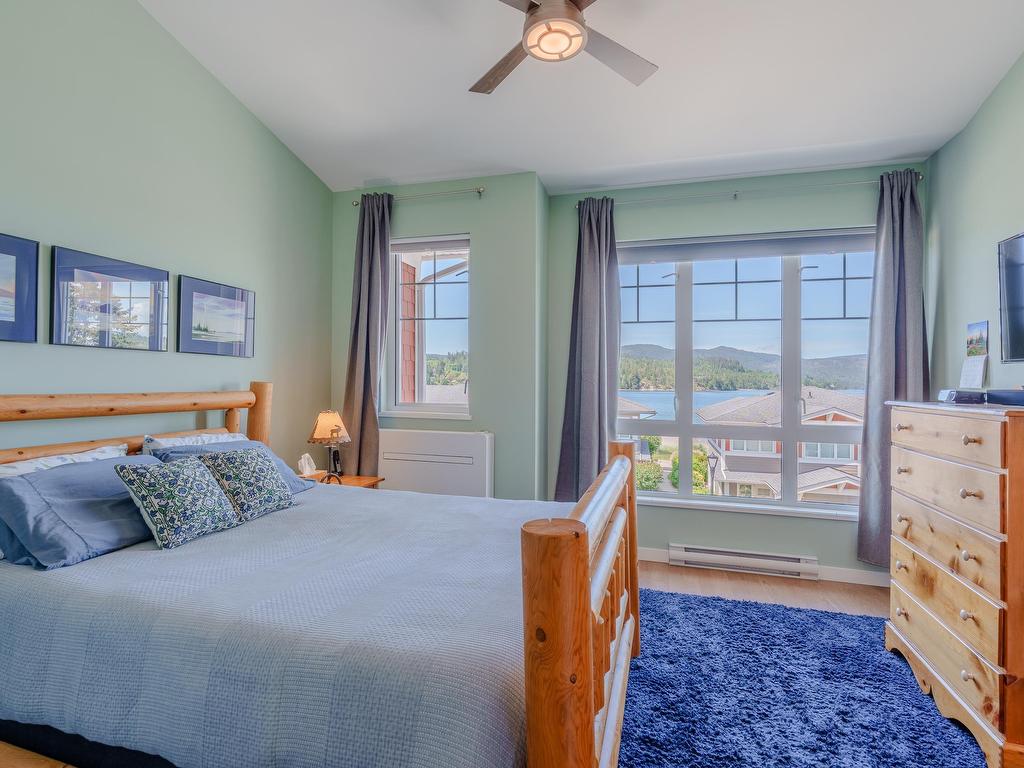 









5978


Beachgate

Lane,
Sechelt,




BC
V7Z 0S2

