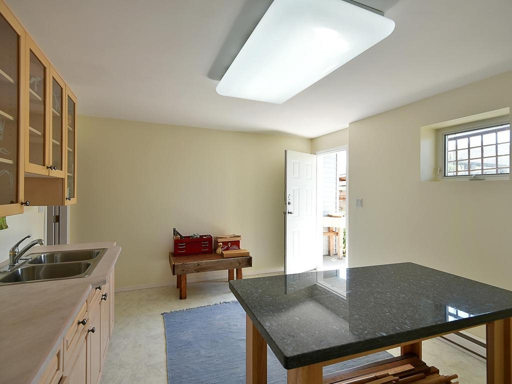 









590-592


Fletcher

Road North,
Gibsons,




BC
V0N 1V9

