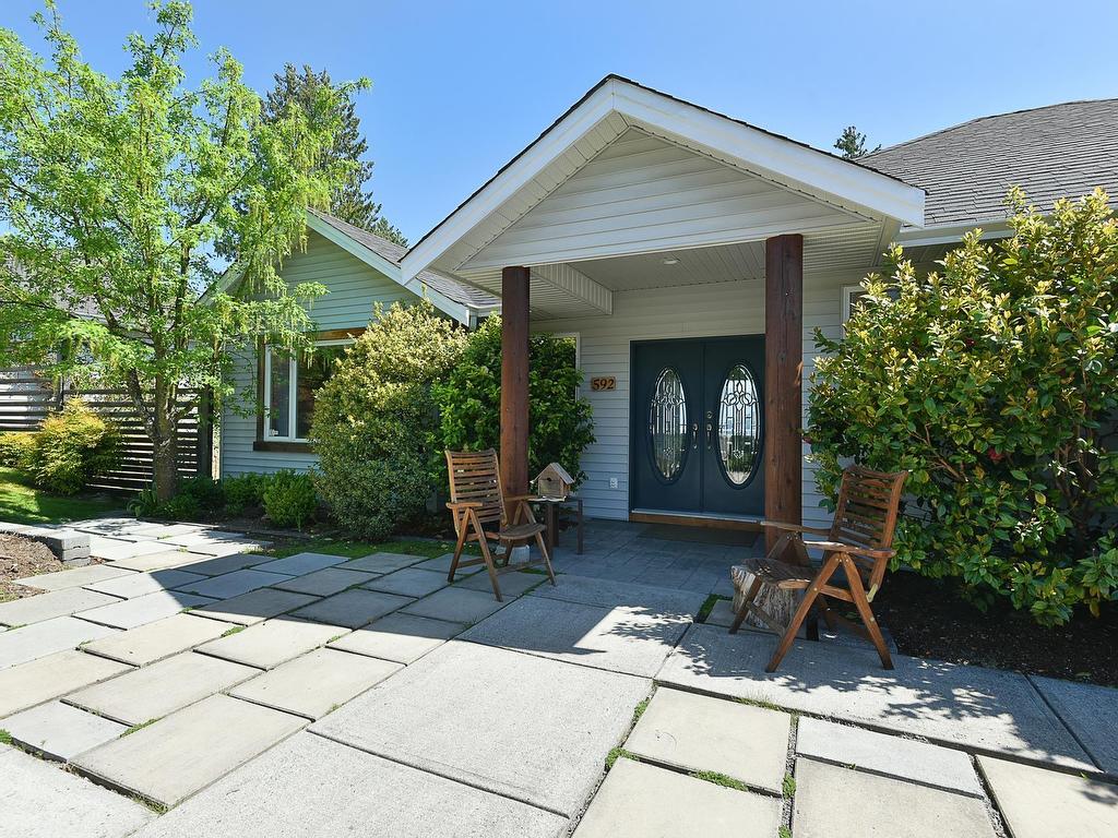 









590-592


Fletcher

Road North,
Gibsons,




BC
V0N 1V9


