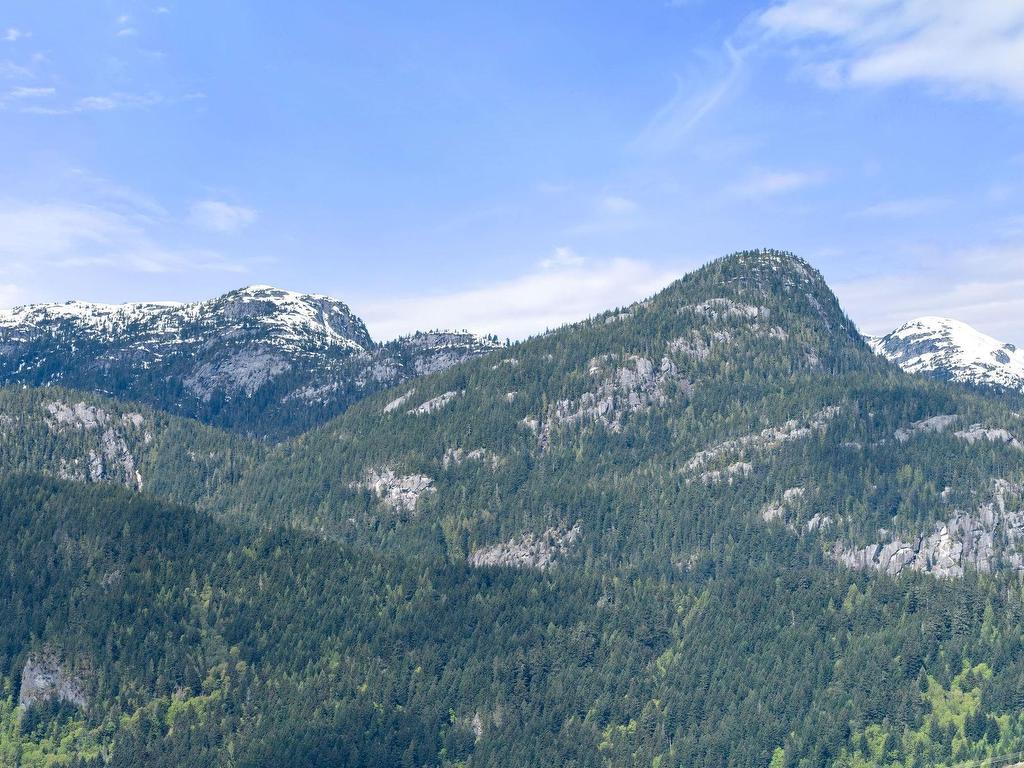 









38033


Second

Avenue, 411,
Squamish,




BC
V8B 0C4

