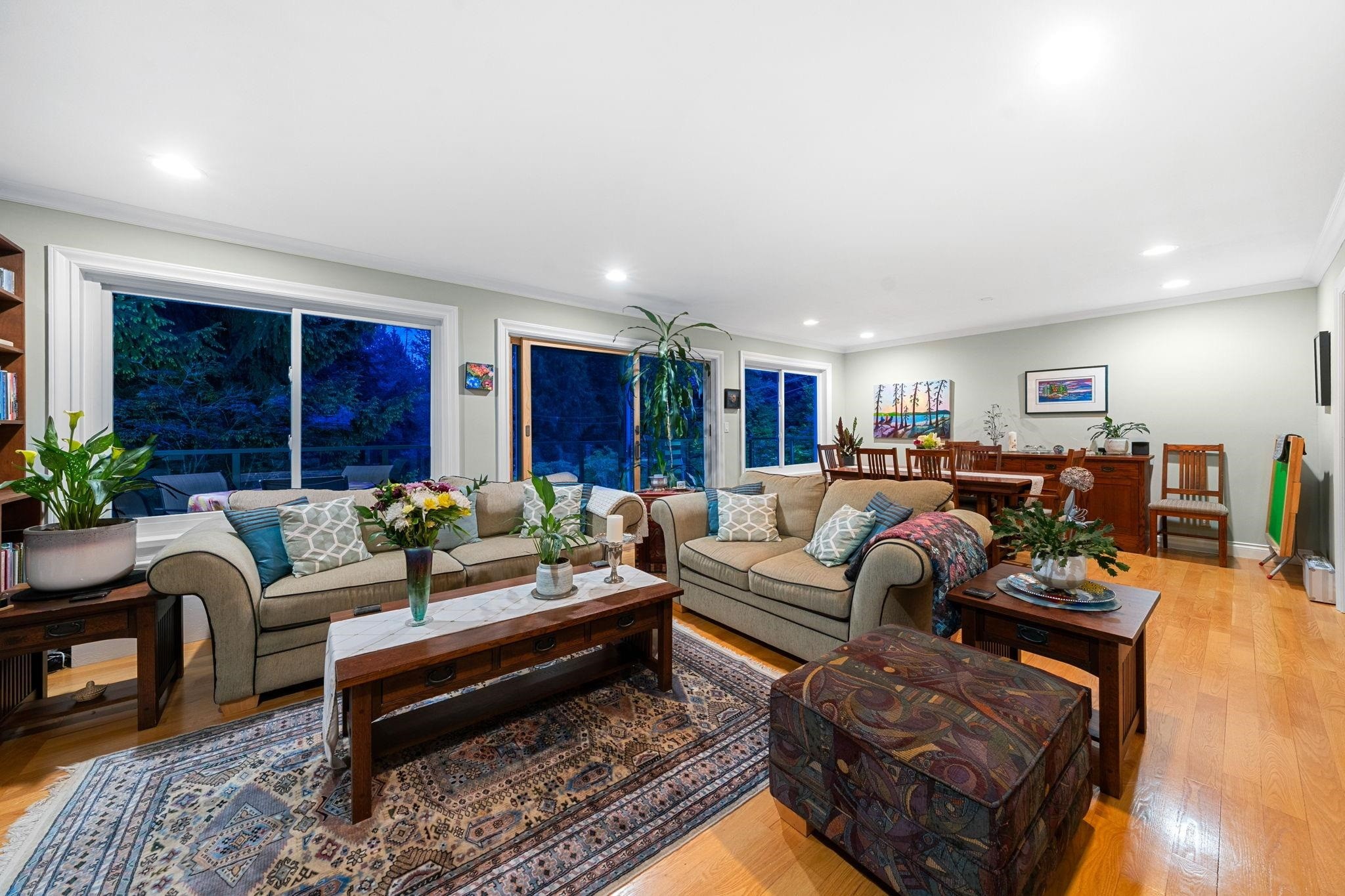 









2380


Mackay

Avenue,
North Vancouver,




BC
V7P 2M9

