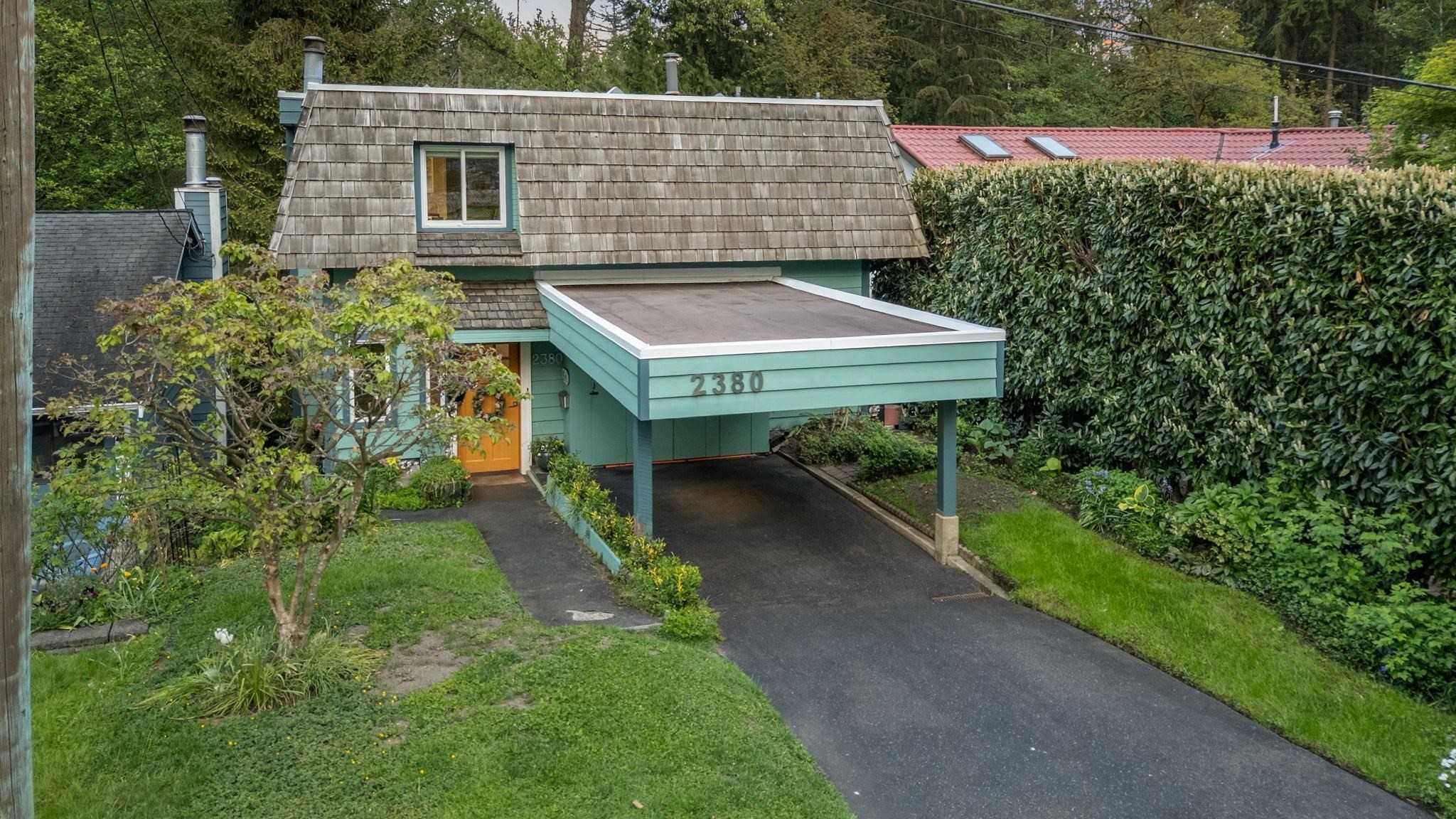 









2380


Mackay

Avenue,
North Vancouver,




BC
V7P 2M9

