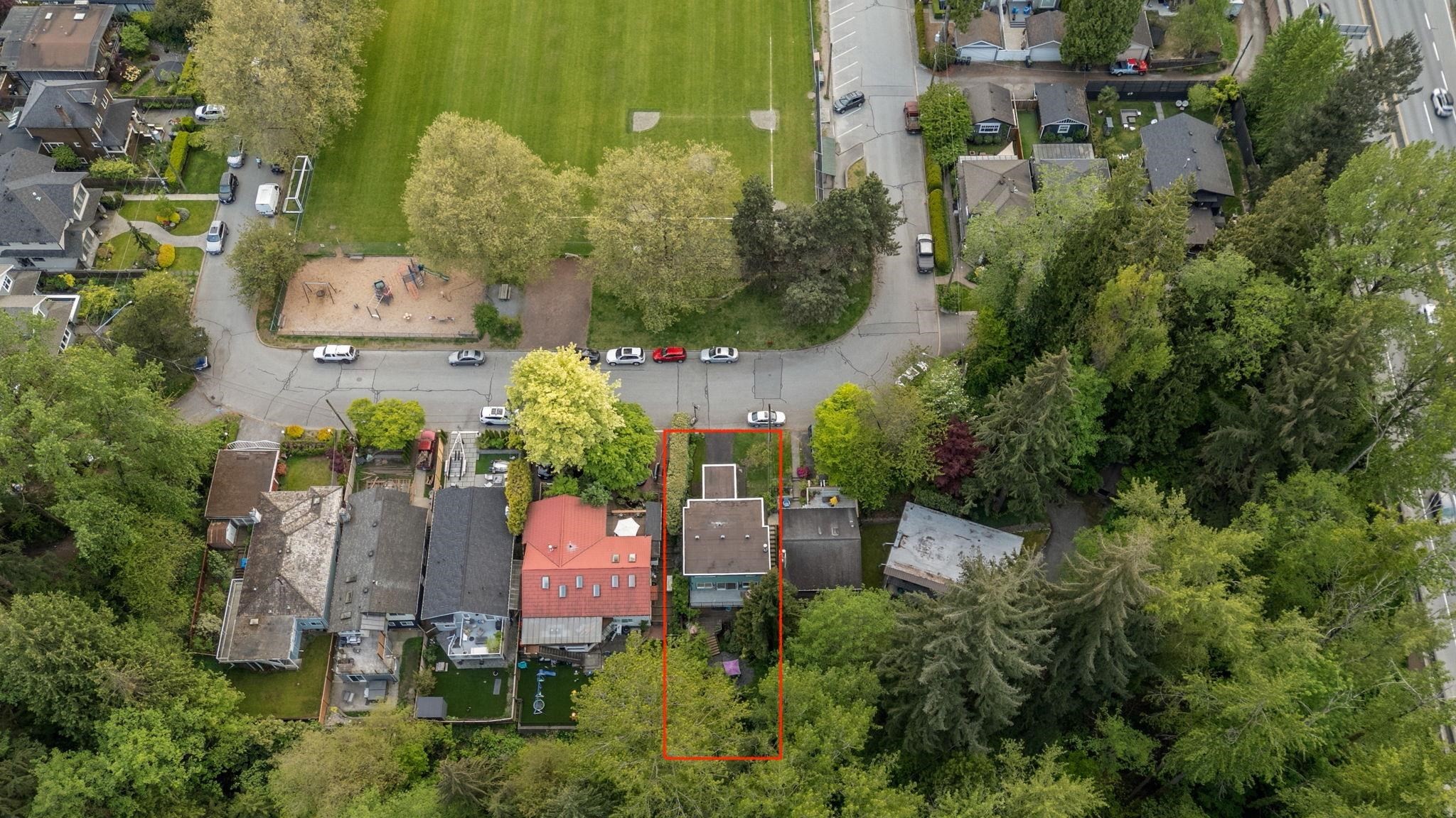 









2380


Mackay

Avenue,
North Vancouver,




BC
V7P 2M9

