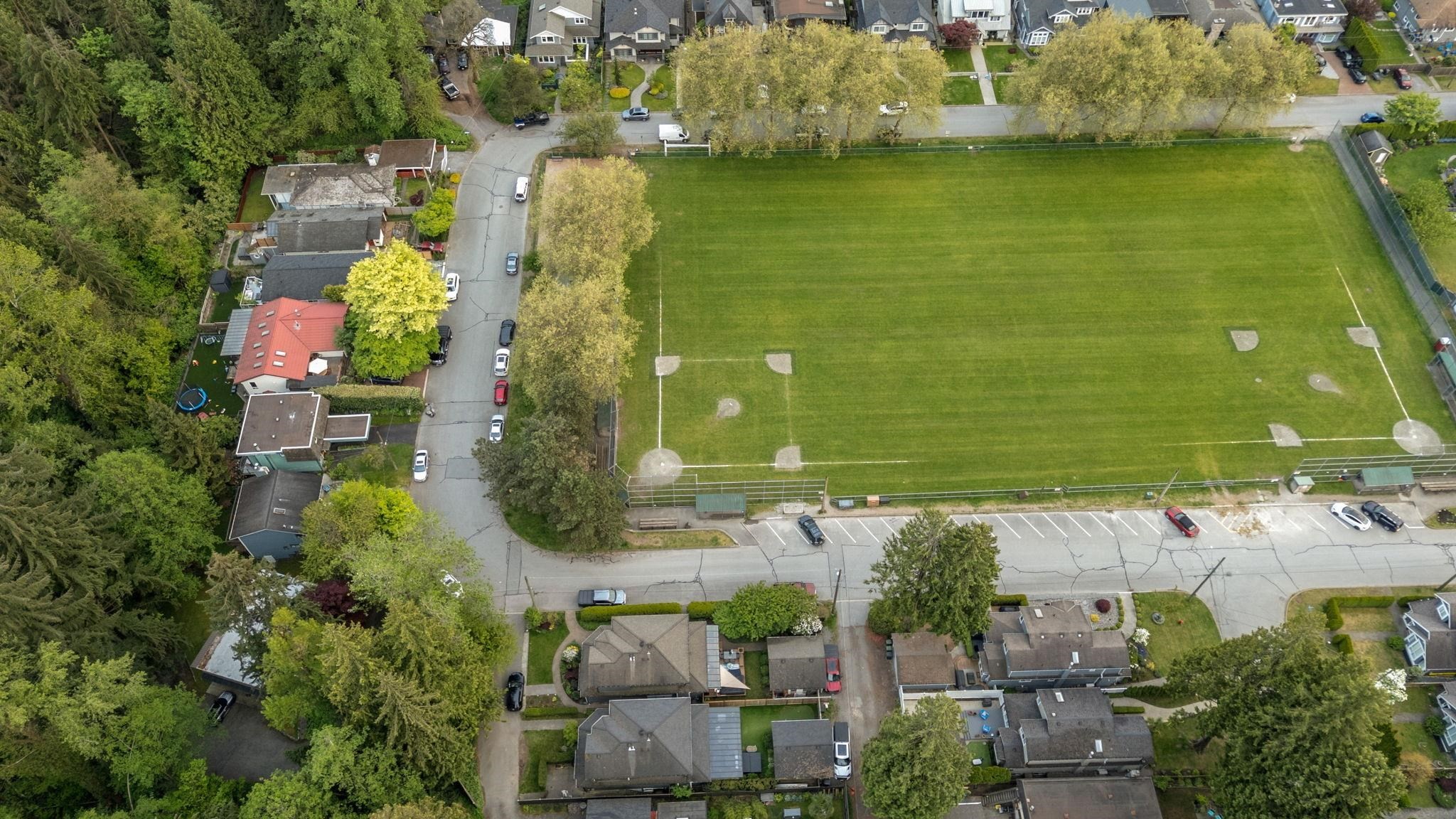 









2380


Mackay

Avenue,
North Vancouver,




BC
V7P 2M9

